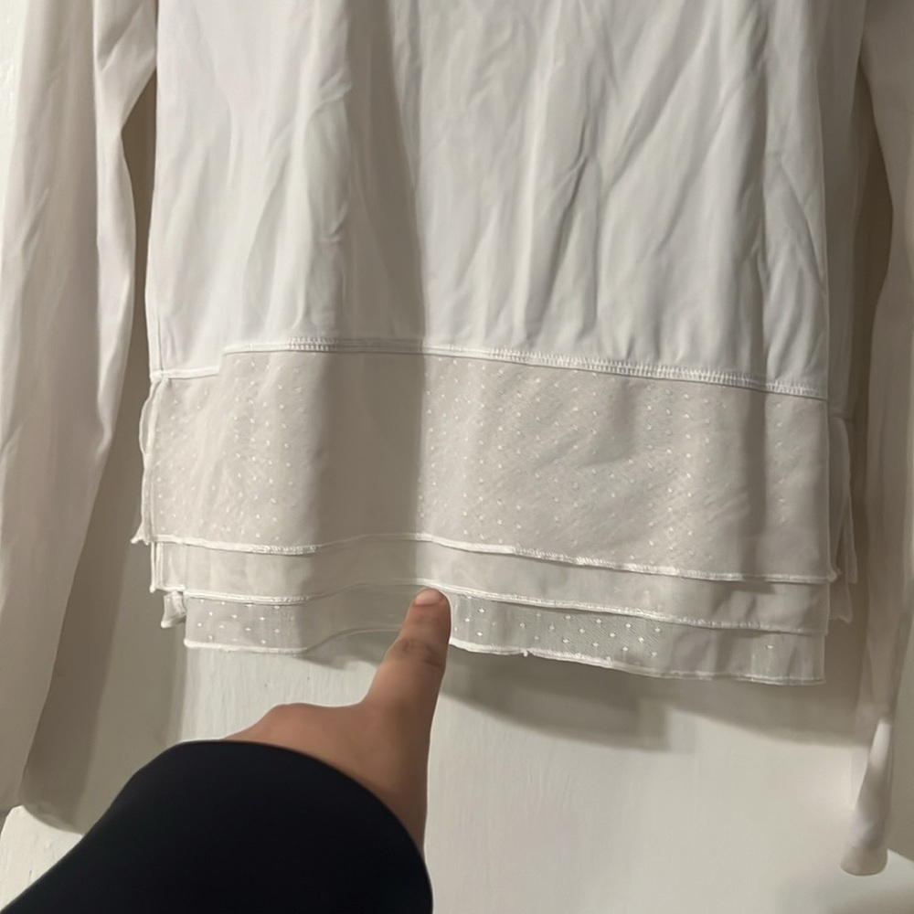 Lululemon long sleeve shirt - Picture 5 of 6